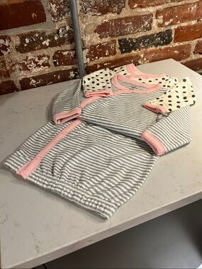 Newborn baby Cotton Sleep Gown with Pink Trim and Polka Dot Sleeves 100%